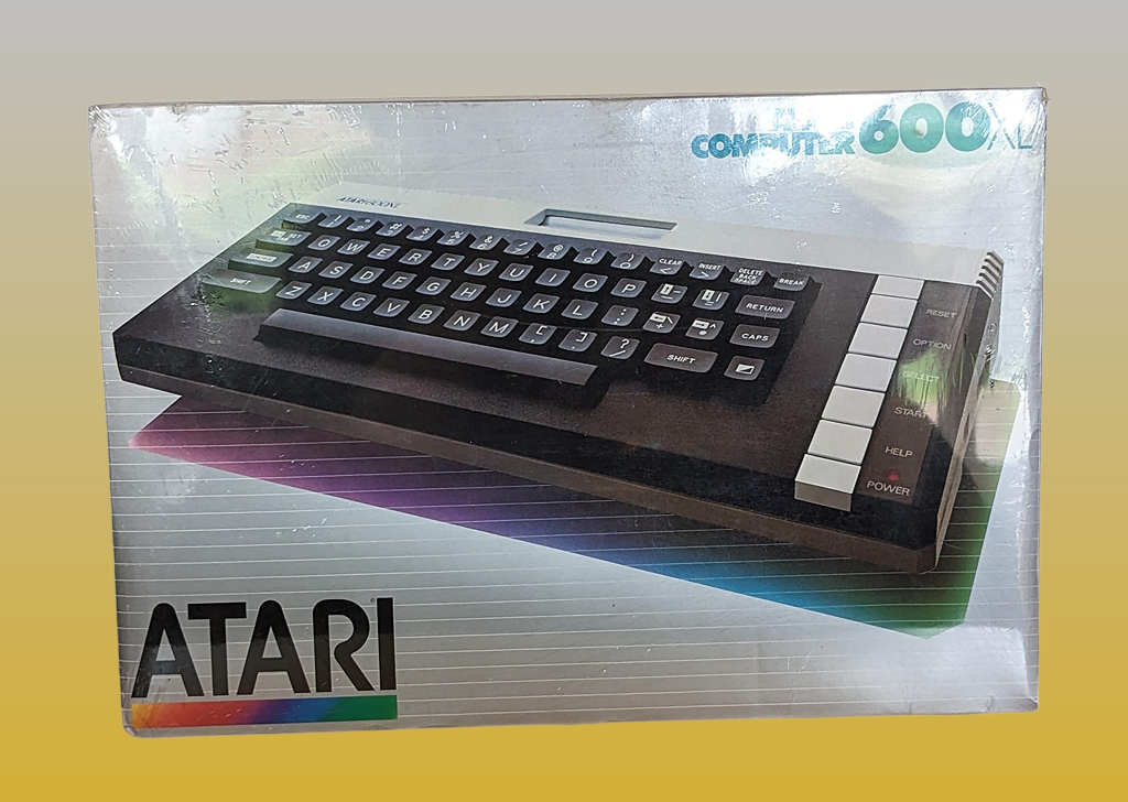 Atari 600XL Vorne